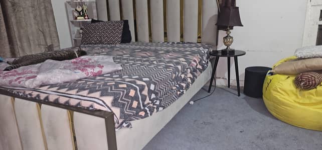 King size Wooden Bed with 8" Master Celest Spring Matress