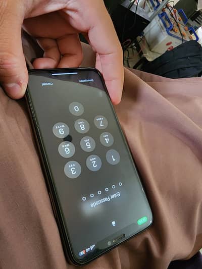 Apple iPhone XS 64gb pta approved