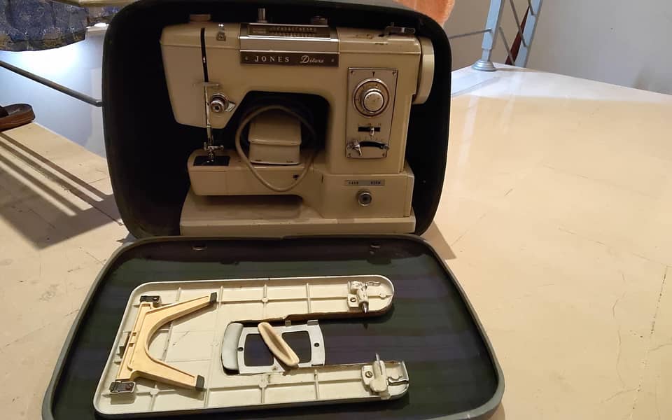 Sewing machine imported 1