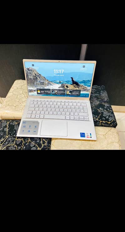 All models laptop available on hole sale price  my whts0323-69-25-886
