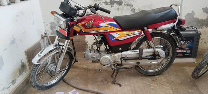 Honda CD 70 2025 Model – Excellent Condition
