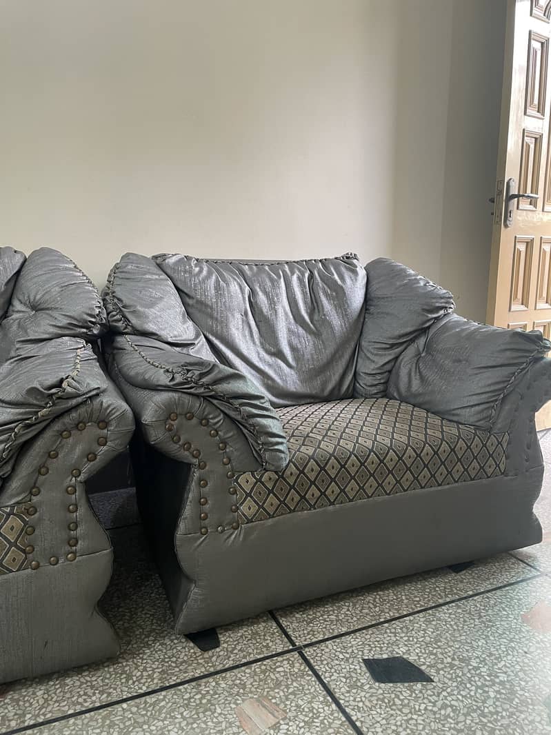 Sofa 4 seater 1
