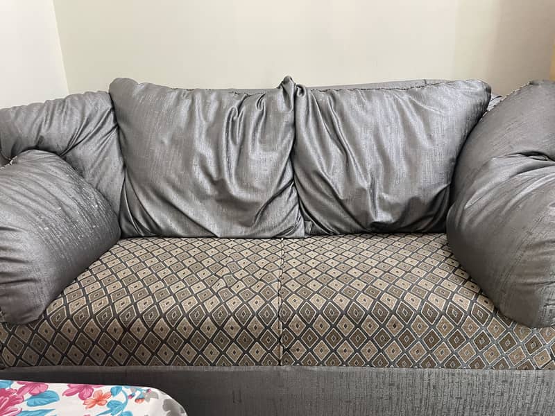 Sofa 4 seater 2