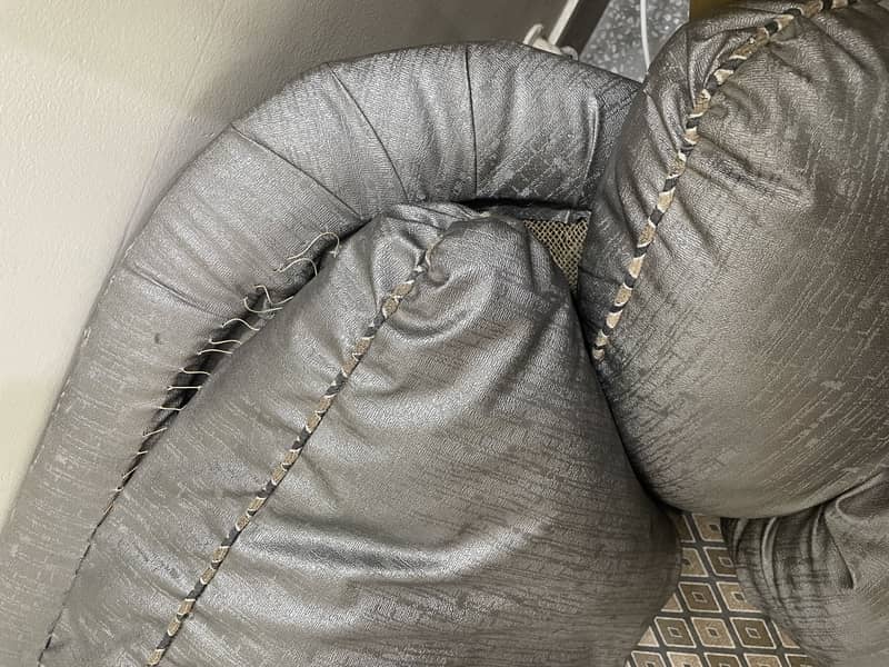Sofa 4 seater 3
