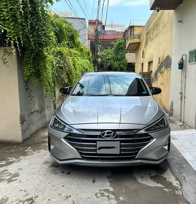 Hyundai Elantra 2021