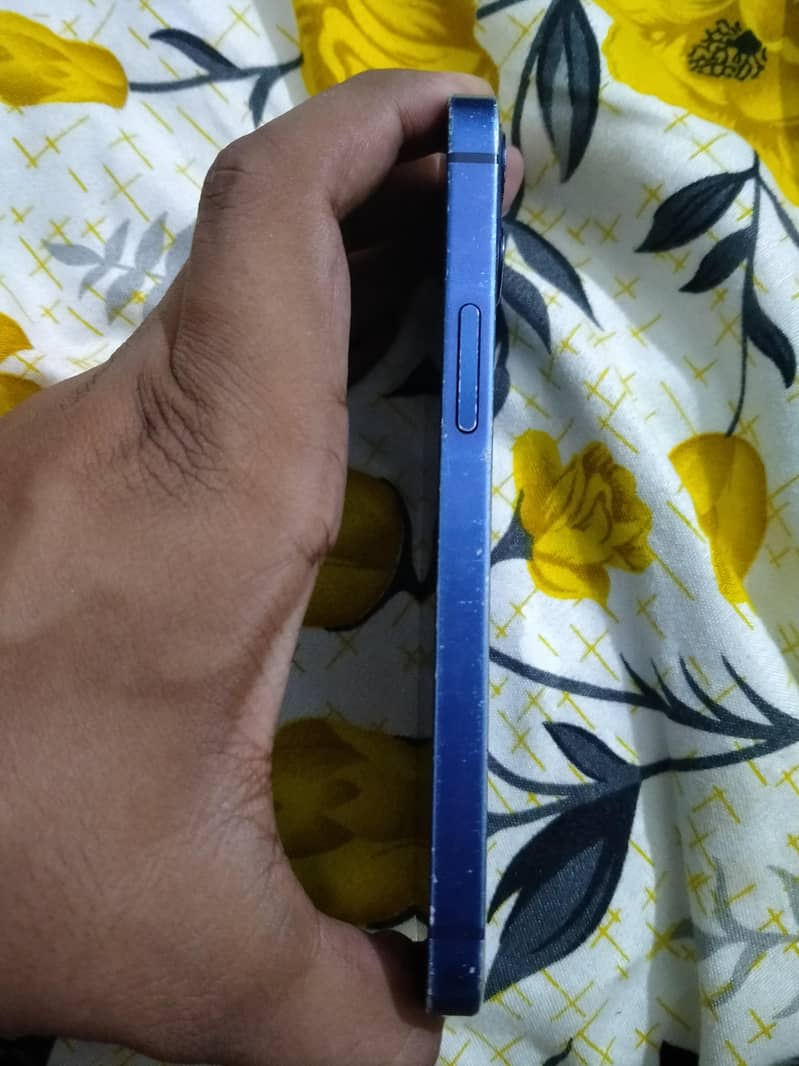 Apple iPhone 12 mini 2