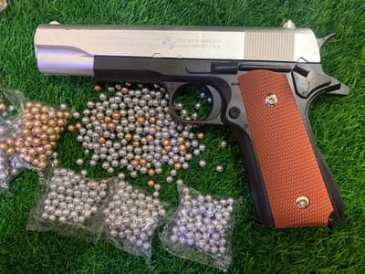 Baretta an M1911 soft toys