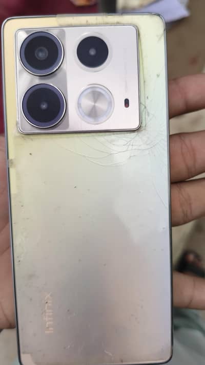 Infinix Note 40