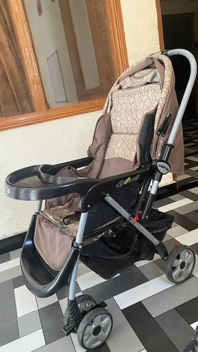 Pram/stroller/baby pram/crib/baby carier