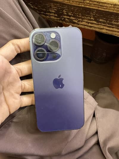 Apple iPhone 14 Pro watsapp par rabta kra jis na lana ha