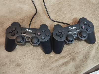 Ucom Wired USB Game Controllers (Pair)
