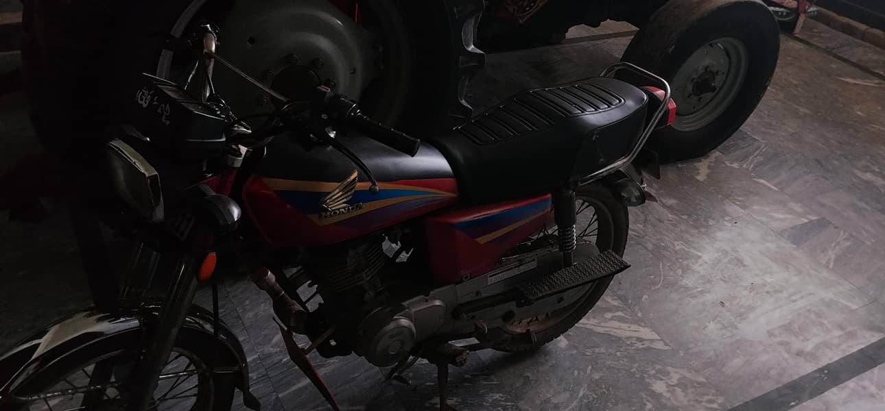 2005 model new condition 1