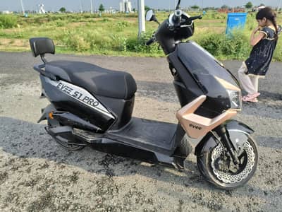 EVEE S1 PRO 2400 Km Use only