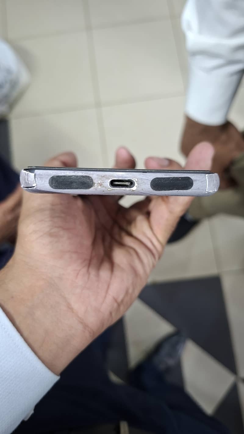 Google Pixel 7 2