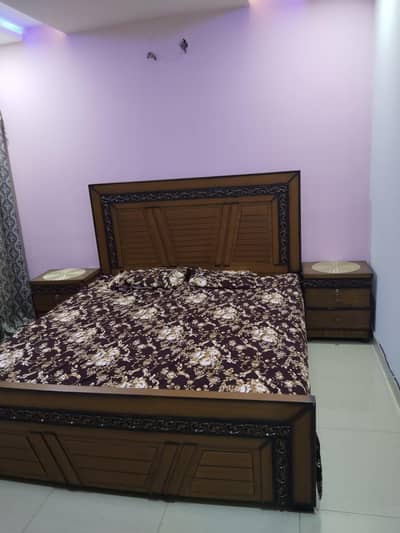 Complete Bed and Coffee set for Sale – Excellent Condition