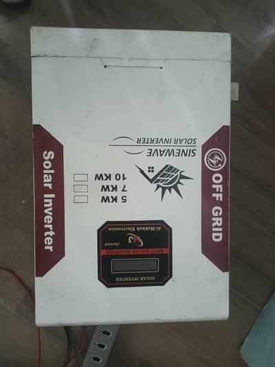 7Kw solar inverter In good condition available for sale in Bahawalpur