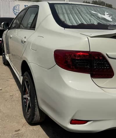 Toyota Corolla GLI 2013