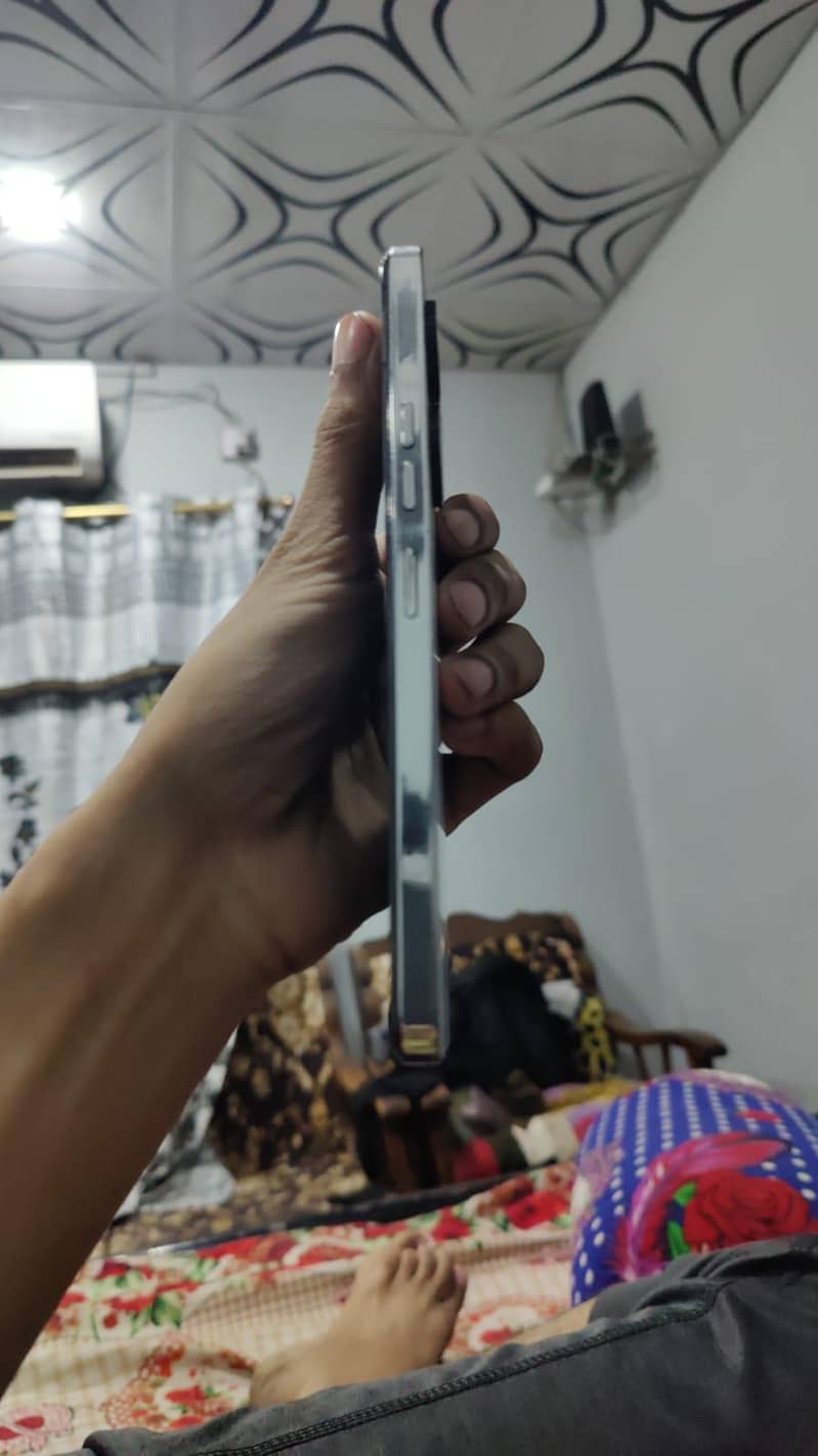 Tecno CAMON 20 2