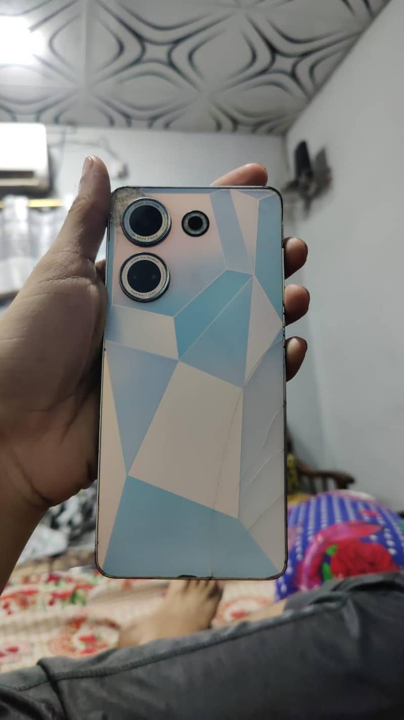 Tecno CAMON 20 4