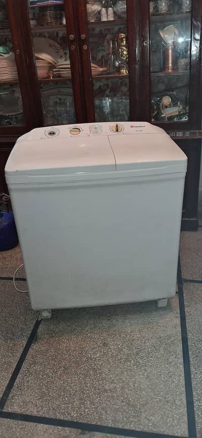 Dawlance Semi Automatic washing machine A plus condition for sale