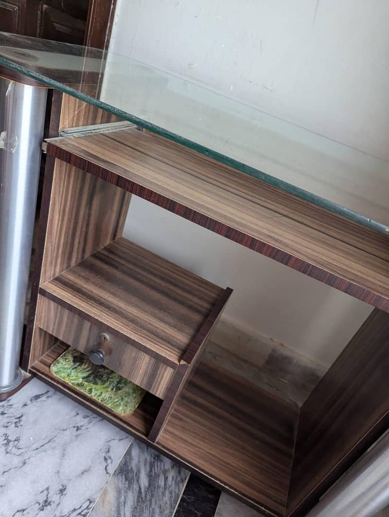 computer table + study table for sale 6