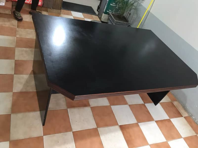 big size table mazboot 3