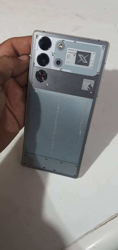 best gaming phone in the world redmagic 10pro