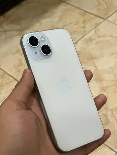 Apple iPhone 15