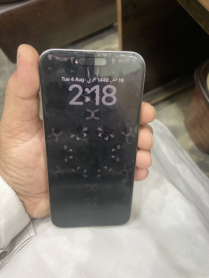Apple iPhone 15 plus 4