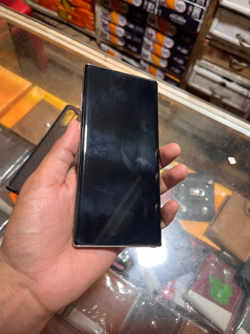 Samsung Mobile Note 10 Plus 1