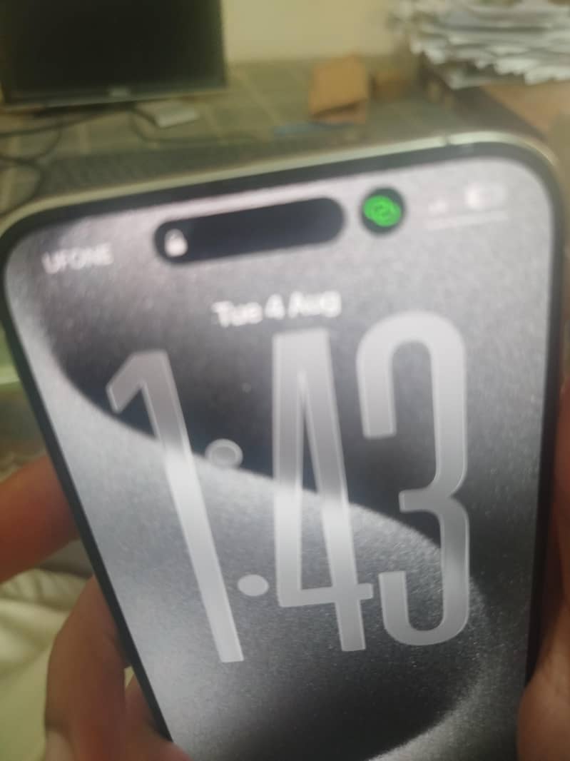 Apple iPhone 15 Pro Max 2
