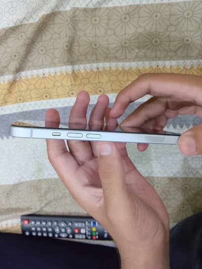 Apple iPhone 15 jv