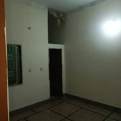 10MARLA UPPER PORTION FOR RENT IN ALLAMA IQBAL TOWN