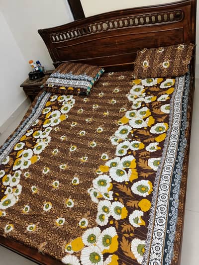 Complete Bedroom Set | 1 King Beds, Cupboard, Dressing & Table