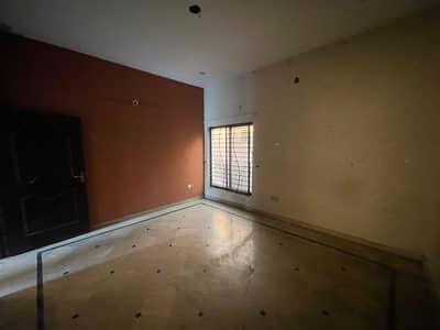 10 MARLA MARBLE FLOORING HOUSE FOR SALE IN ALLAMA IQBAL TOWN