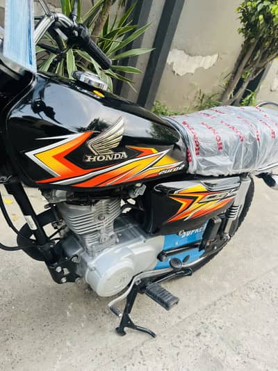 Honda CG 125 2021 model brand new 10/10 condition best for 2022 23