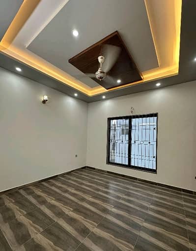 Ready To Buy A Prime Location House 5 Marla In Canal View Housing Scheme