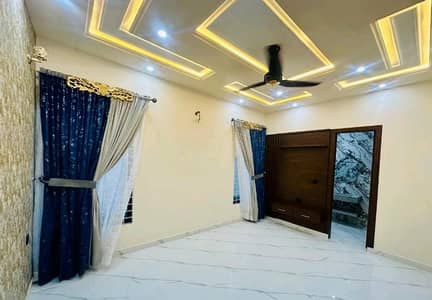 Your Dream Prime Location 10 Marla House Is Available In Wapda Town