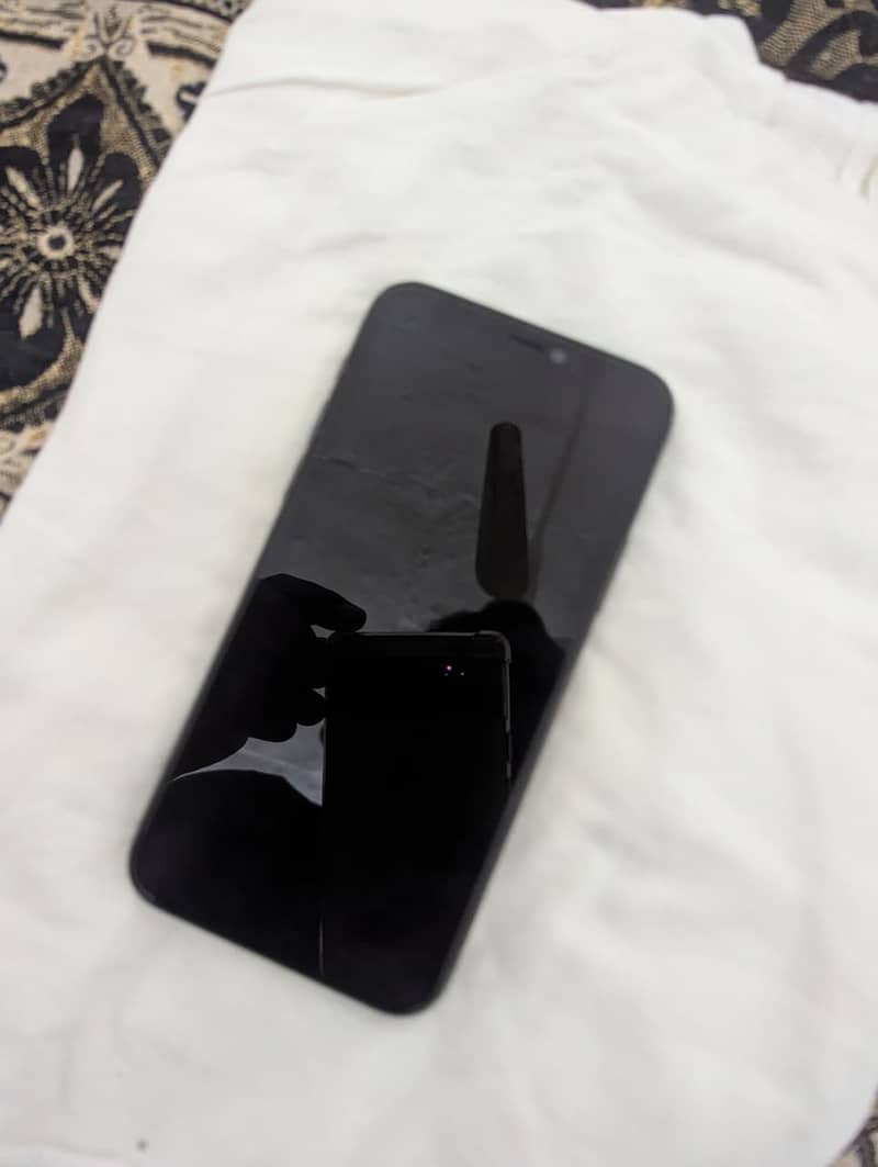 Apple iPhone 11 Pro  PTA Approved 2