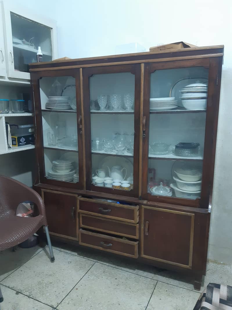 wardrobe & showcase 5