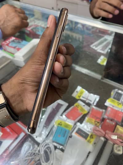 Apple iPhone XS Max