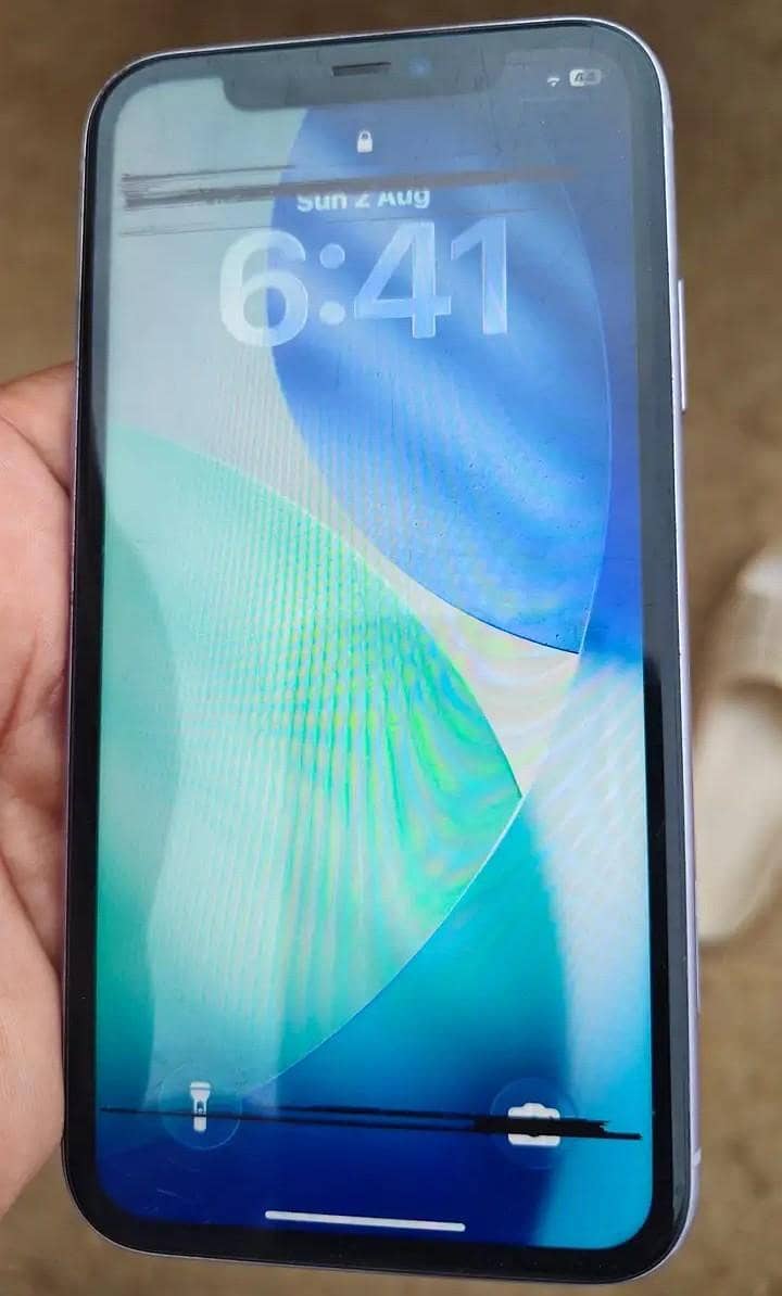 Apple iPhone 11 4