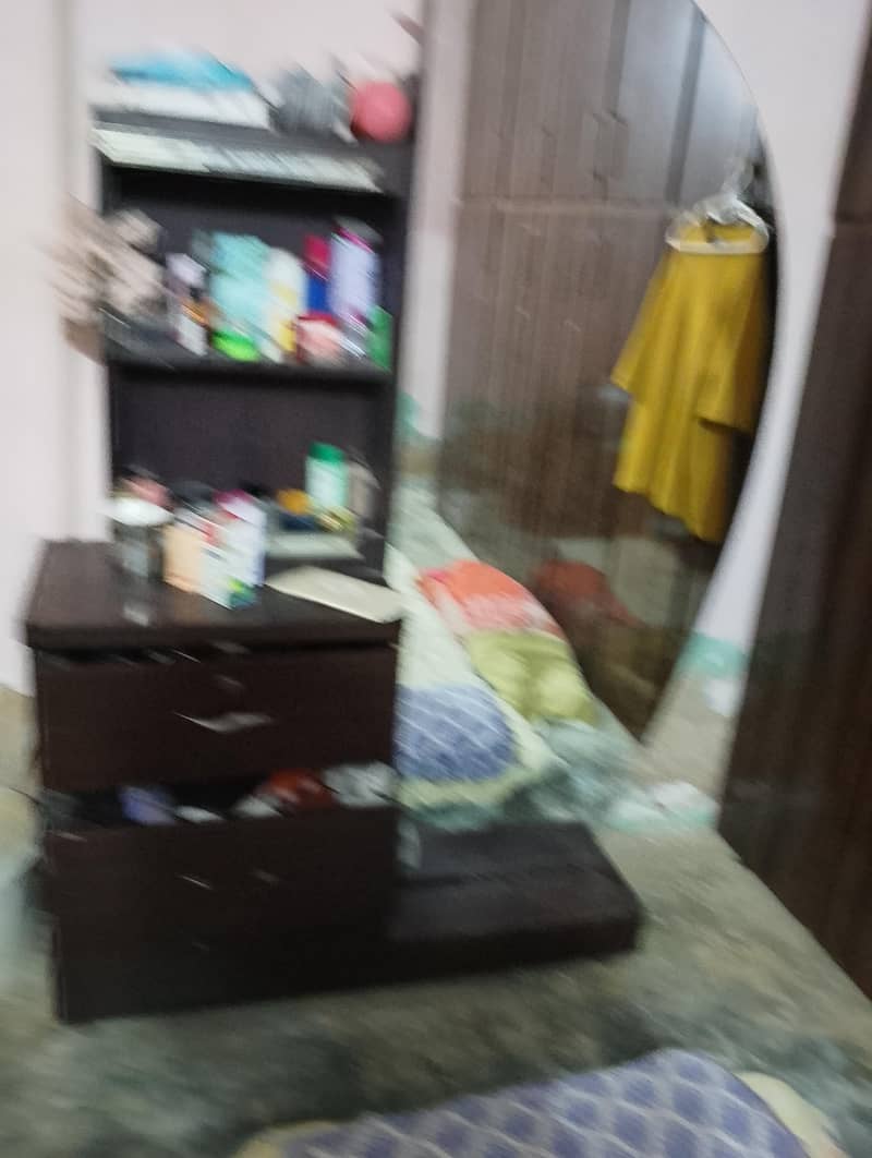Dressing Table 0