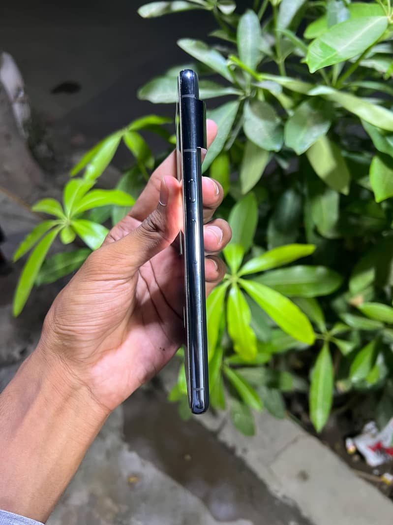 Google Pixel 8 Pro 0