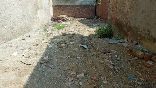 Shop with 10 Marla Plot Front for Rent in Chungi Amar Saddu Main Road for Hotel, parking Stand, stall, fruint stall other activities