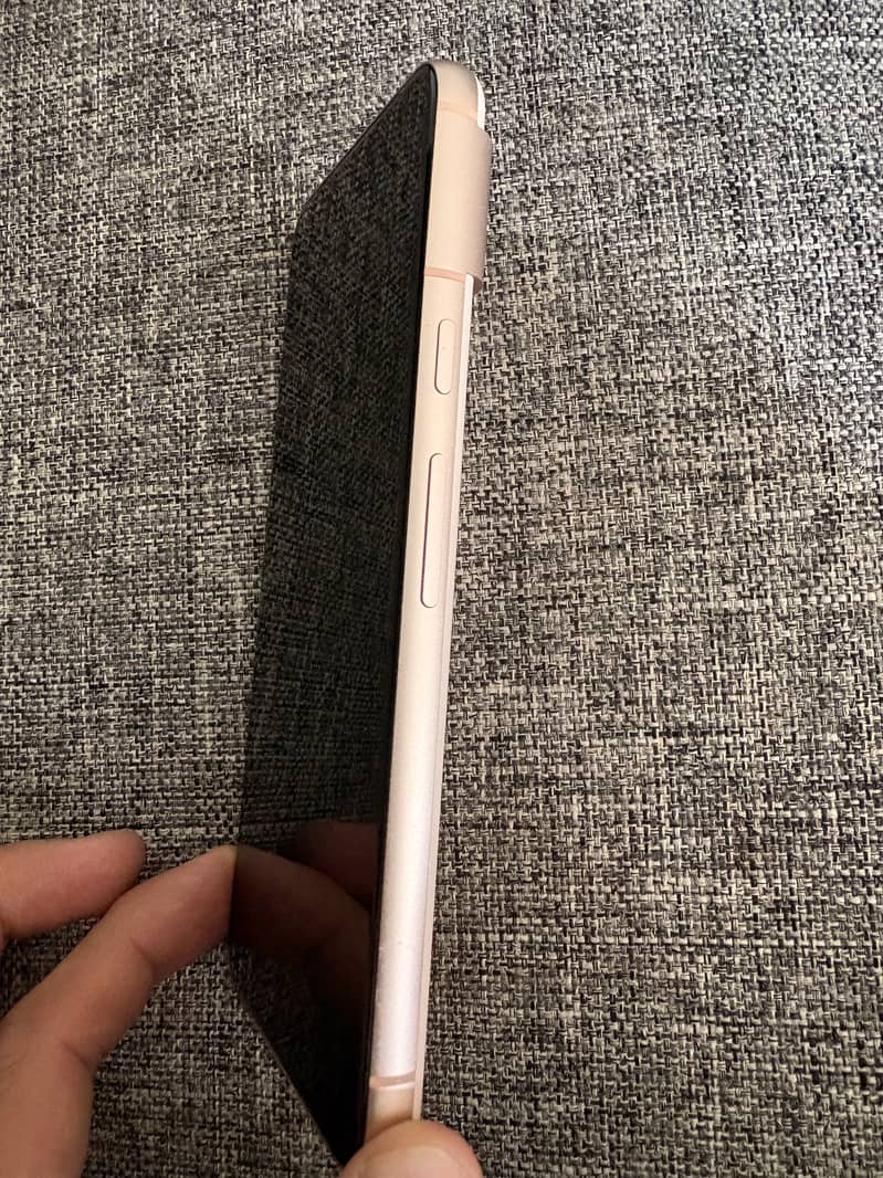 Google Pixel 8 1