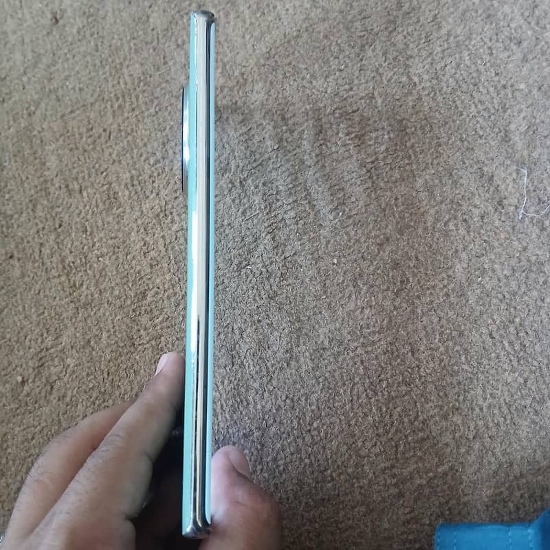 Tecno spark 20 proplus 4
