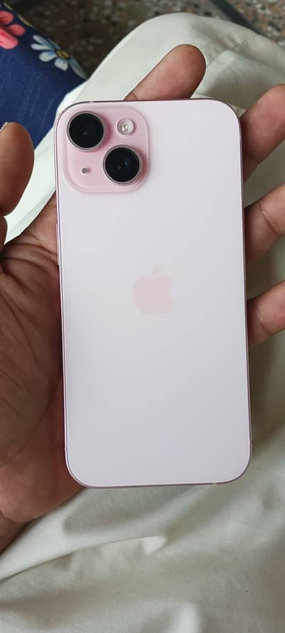 Apple iPhone 15