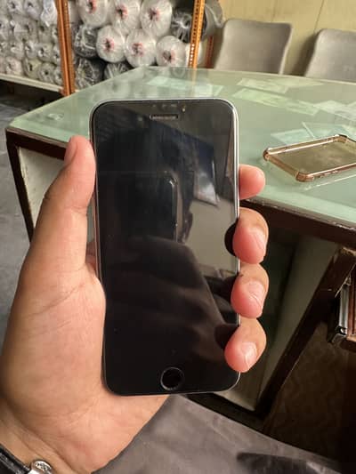 Apple iPhone 6S
