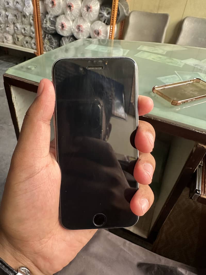 Apple iPhone 6S 0